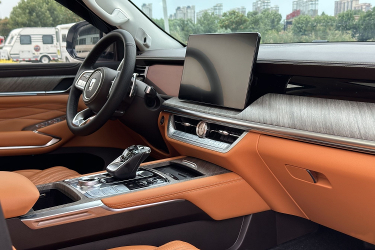 坦克500 2022款 3.0T 商务版 造境型 5座中控内饰7003
