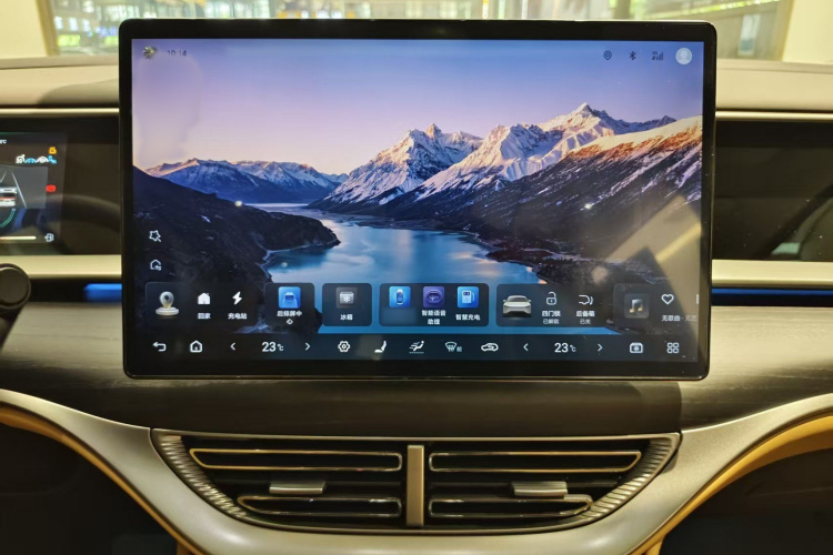 腾势D9 2024款 DM-i 980 四驱旗舰型局部细节16