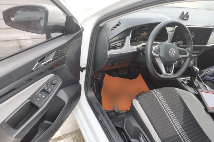 大众 宝来 2024款 200TSI DSG畅行版中控内饰20