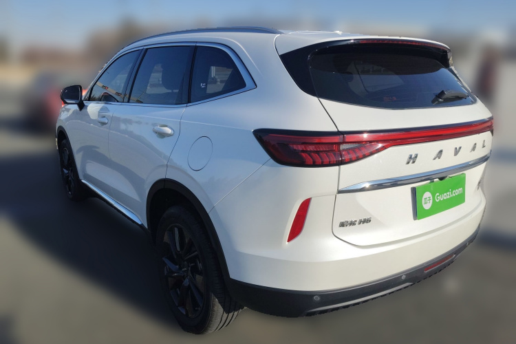 哈弗H6 2021款 第三代 2.0T 自动两驱Max车身外观5