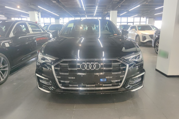 奥迪A6L 2026款 45 TFSI 臻选动感型车身外观6001
