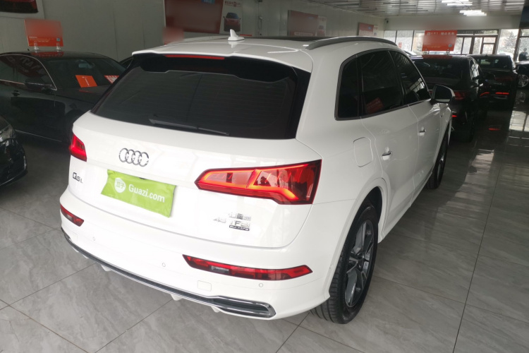 奥迪Q5L 2020款 45 TFSI 尊享时尚型车身外观7