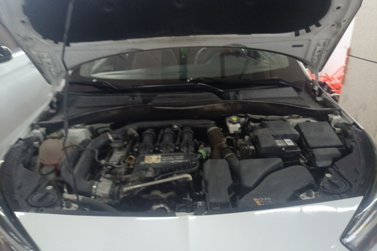 别克 凯越 2018款 15N CVT豪华型局部细节24