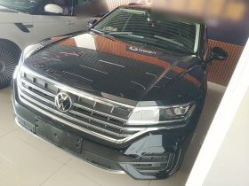 大众 途锐 2022款 2.0TSI 锐尚版