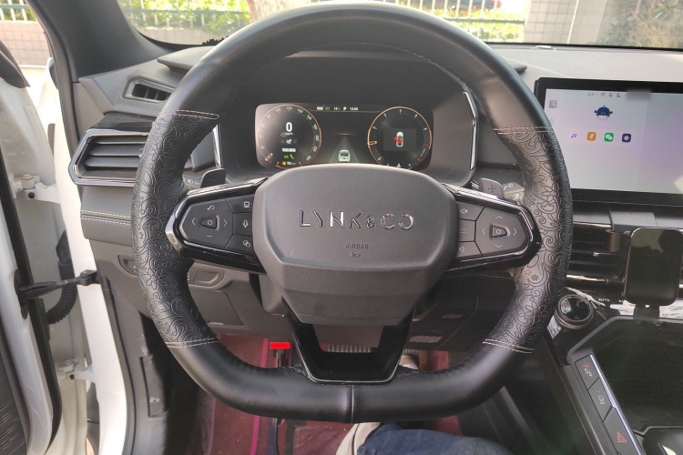 领克06 2023款 Remix 1.5T 劲Halo中控内饰13