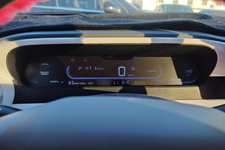 吉利银河 2025款 210km 熊猫卡丁局部细节14