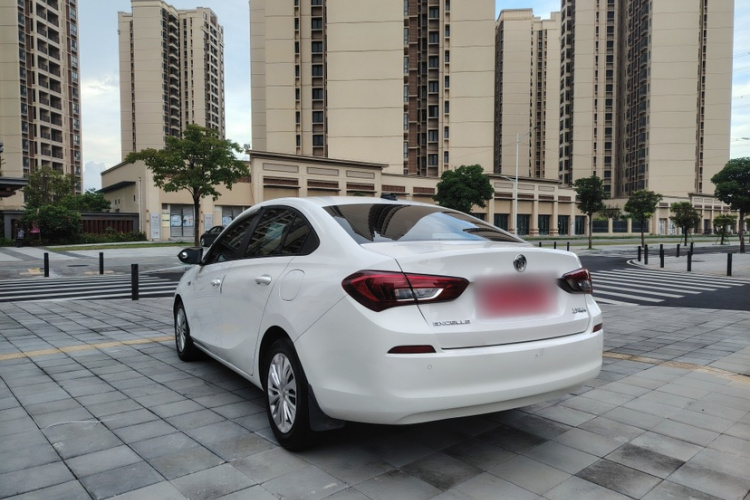 别克 凯越 2018款 15N CVT精英型车身外观6001