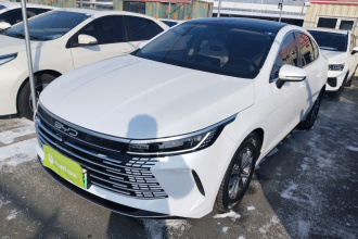 比亚迪 驱逐舰05 2024款 荣耀版 DM-i 55KM 豪华型