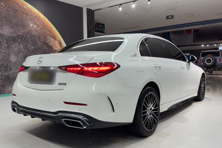 奔驰C级 2023款 C 260 L 运动版车身外观6004