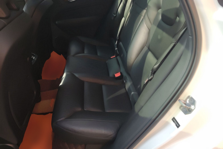 沃尔沃XC60 2020款 T5 四驱智逸豪华版中控内饰7004