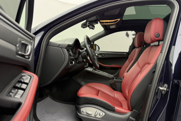 保时捷 2021款 Macan 2.0T中控内饰7001