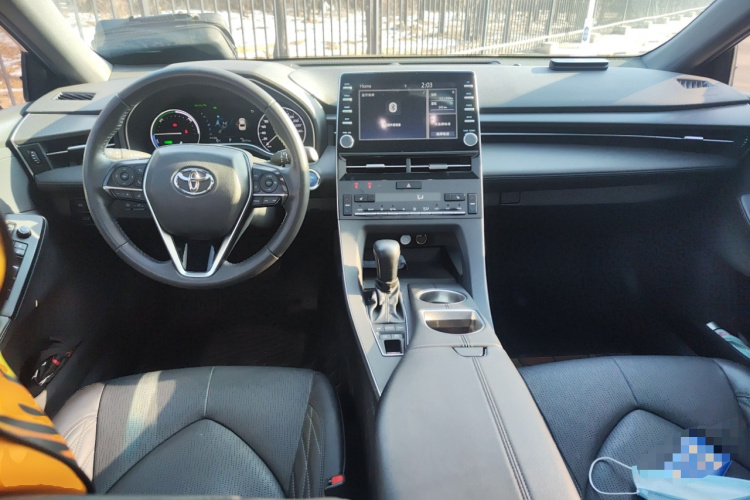 丰田 亚洲龙 2019款 双擎 2.5L XLE尊贵版 国VI中控内饰12