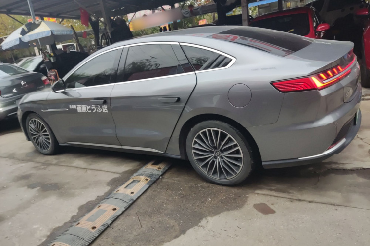 比亚迪 汉 2020款 EV 超长续航版豪华型车身外观6003