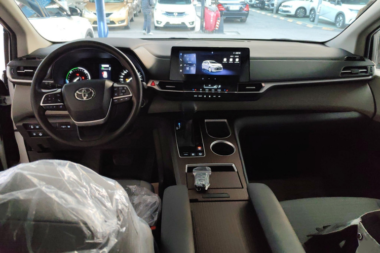 丰田 赛那SIENNA 2024款 2.5L混动 舒适版中控内饰12