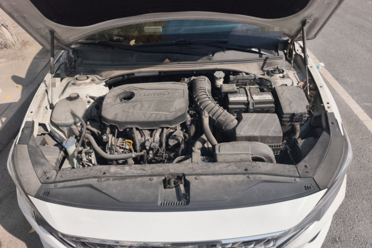 现代 菲斯塔 2019款 280TGDi 智速版 国V局部细节24