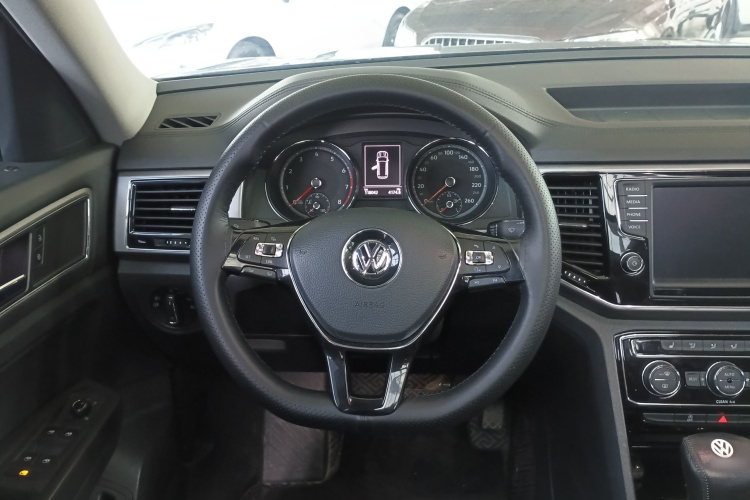 大众 途昂 2017款 330TSI 两驱豪华版中控内饰13