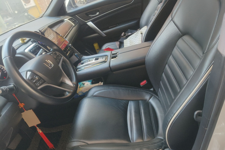 本田UR-V 2017款 370TURBO 两驱尊贵版 国V局部细节19