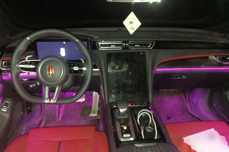 红旗H6 2024款 2.0T 致尚版中控内饰12