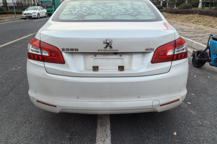 标致408 2014款 1.8L 自动豪华版车身外观6007