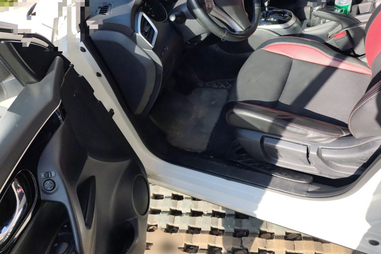 日产 逍客 2017款 2.0L CVT智享版 国V中控内饰20