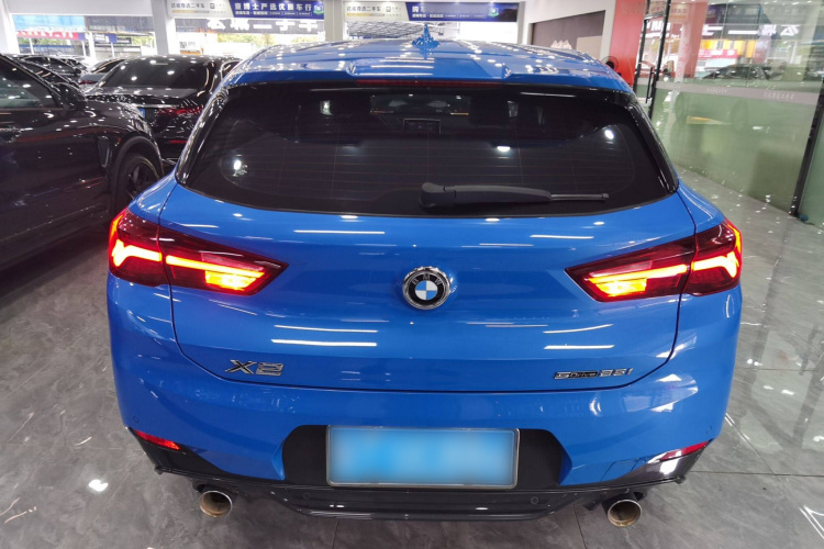 宝马X2 2020款 sDrive25i 领先型M运动套装车身外观6