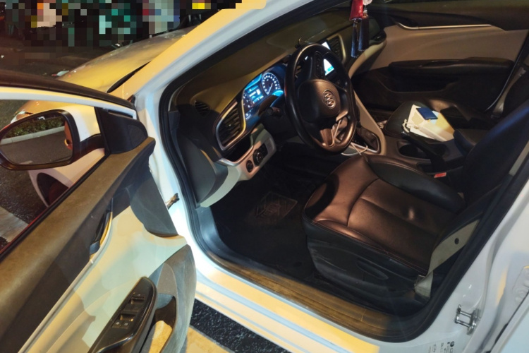 别克 英朗 2017款 15N 自动精英型中控内饰20