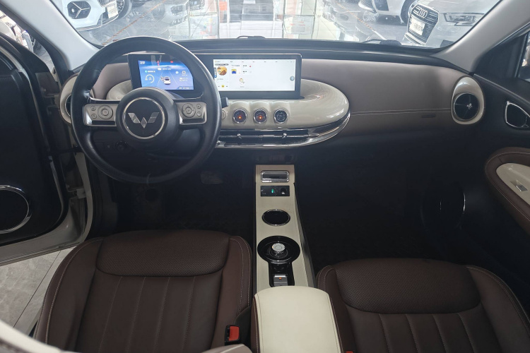 五菱汽车 五菱缤果 2023款 333km 悦享款中控内饰7003