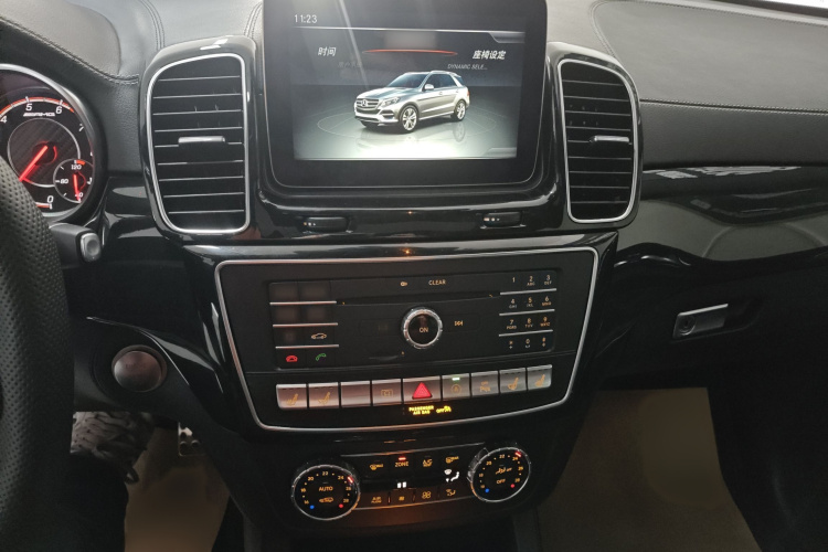 奔驰GLS AMG 2016款 AMG GLS 63 4MATIC局部细节16