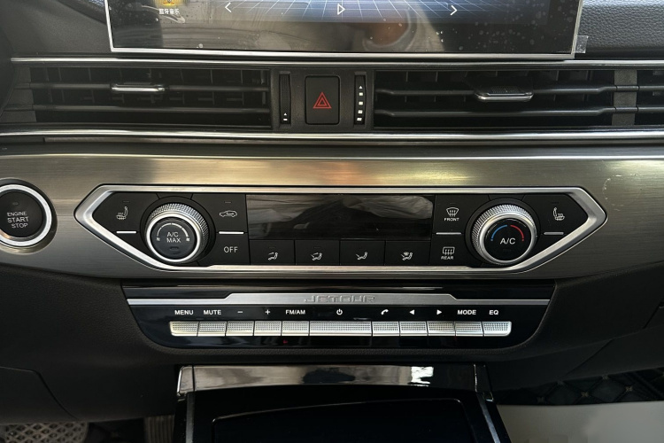 捷途X70S 2019款 1.5T 自动坦途版 国V局部细节16