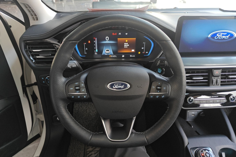 福特 福克斯 2021款 猎装版 EcoBoost 180 自动猎潮型局部细节13