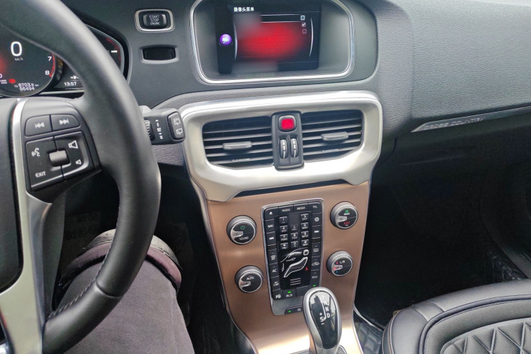 沃尔沃V40 2017款 Cross Country T3 智雅版局部细节16