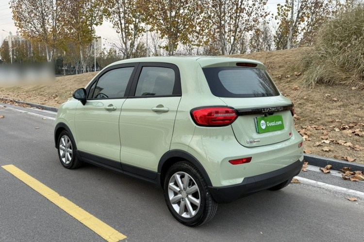 零跑汽车 零跑T03 2022款 皓玉版车身外观6004