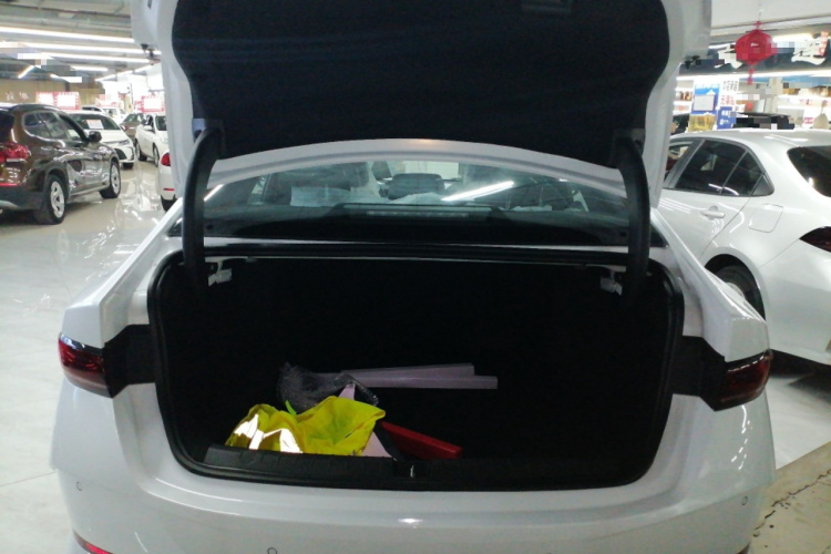 比亚迪 秦PLUS 2025款 DM-i 智驾版 55KM领先型局部细节23