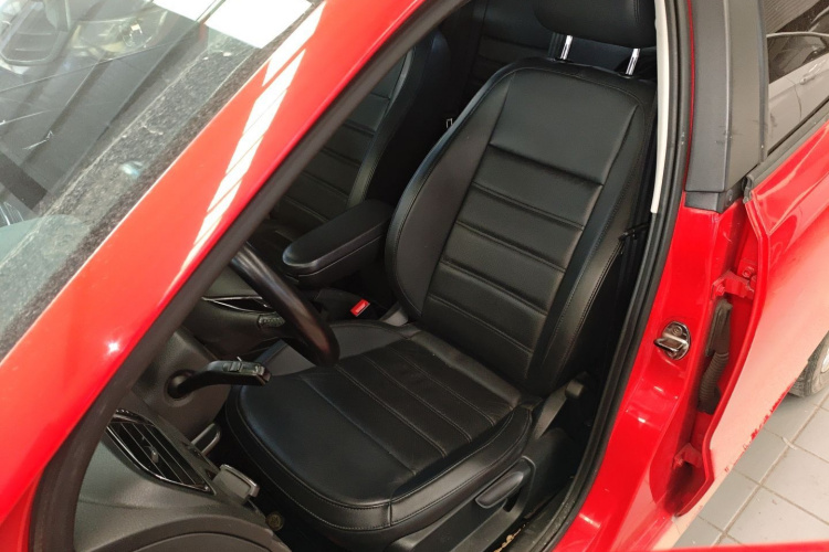 大众 Polo 2016款 1.6L 自动豪华型局部细节19