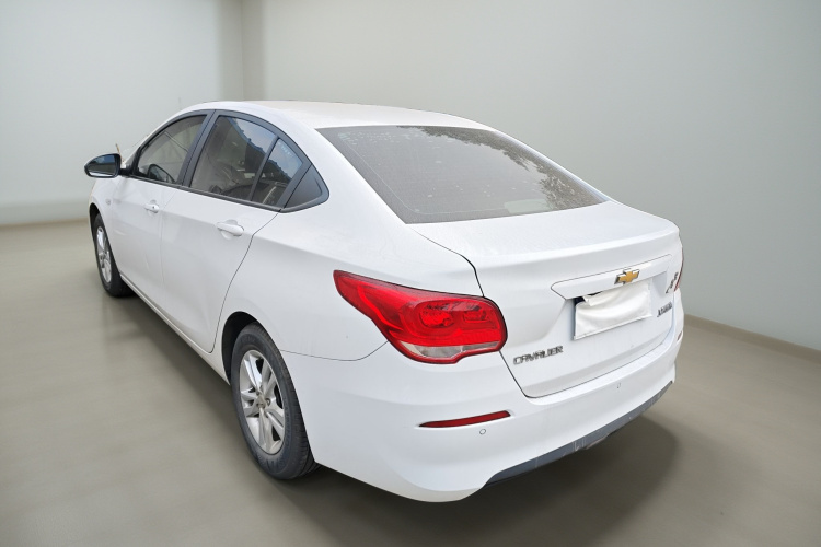 雪佛兰 科沃兹 2019款 320 自动欣悦版车身外观5