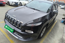 Jeep 自由光 2017款 2.0L 优越版