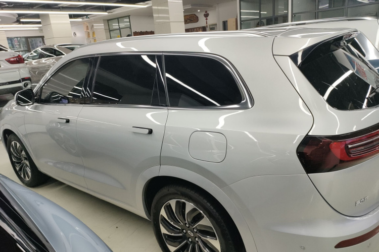 鸿蒙智行 问界M7 2024款 1.5T 后驱Plus版 5座车身外观4