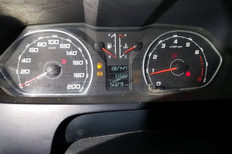 猎豹汽车 猎豹Q6 2015款 2.4L 手动四驱卓越型局部细节14