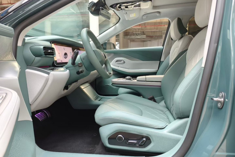 ARCFOX极狐 极狐 阿尔法S(ARCFOX αS) 2023款 735E+ 森林版 160kW中控内饰7006