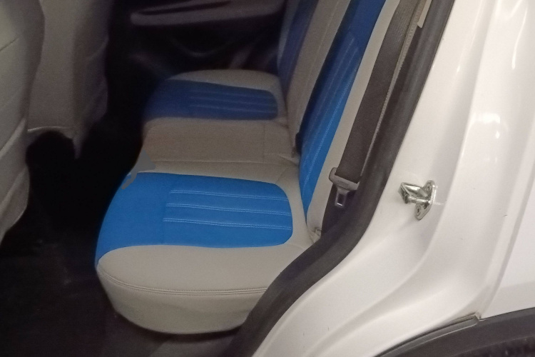 别克 昂科拉 2015款 1.4T 自动两驱都市精英型中控内饰21