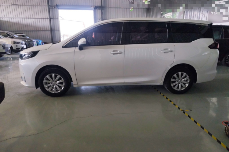 广汽传祺 传祺M6 2023款 PRO 270T DCT精英版车身外观4