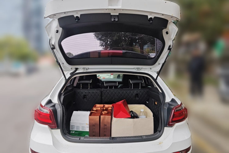 观致3 2016款 两厢 1.6T 自动致臻型中控内饰23