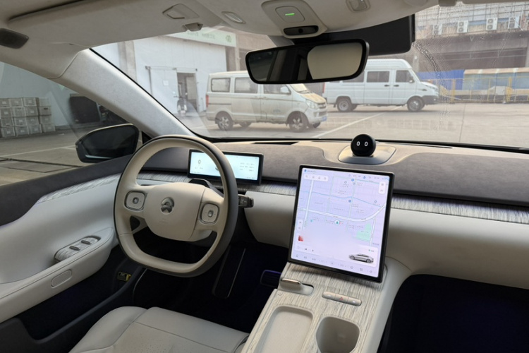 蔚来ET7 2022款 75kWh局部细节9001