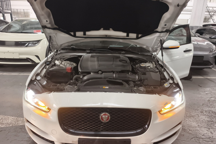 捷豹XEL 2019款 2.0T 200PS 尊享版局部细节24