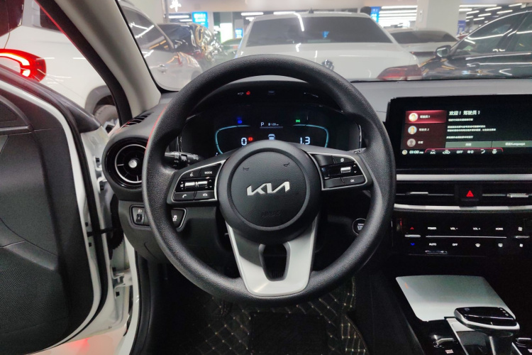 起亚K3 2024款 1.5L CVT舒适优享版局部细节13
