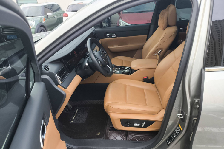 理想汽车 理想ONE 2021款 增程6座版局部细节19