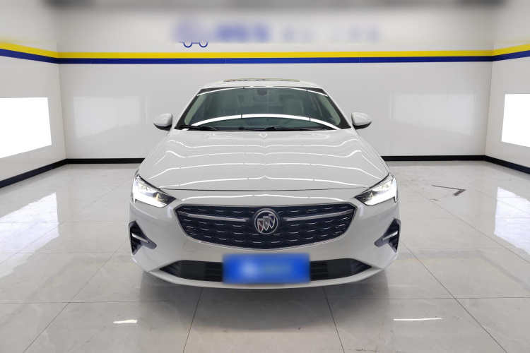 别克 君威 2020款 552T 精英型车身外观2