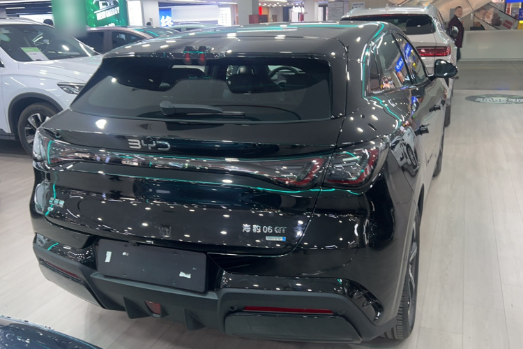 比亚迪 海豹06GT 2025款 智驾版 505海浪版车身外观6004