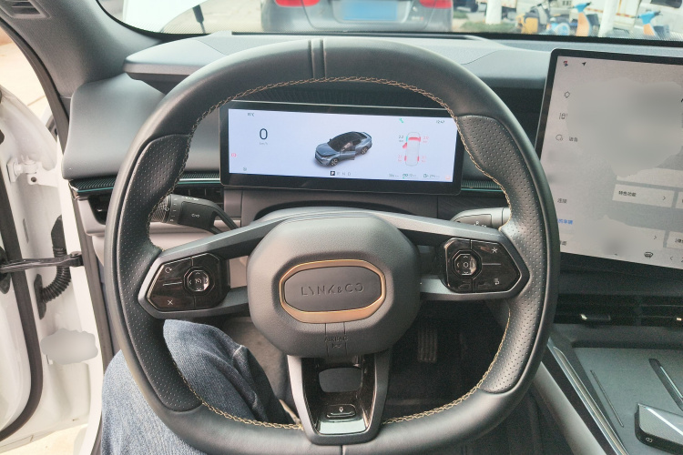 领克07 2024款 EM-P 126长续航 Ultra中控内饰13