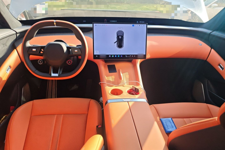 小米汽车 小米YU7 2025款 超长续航高性能四驱Max版中控内饰12